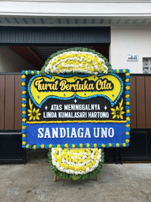 Papan Bunga Duka di Watukumpul
